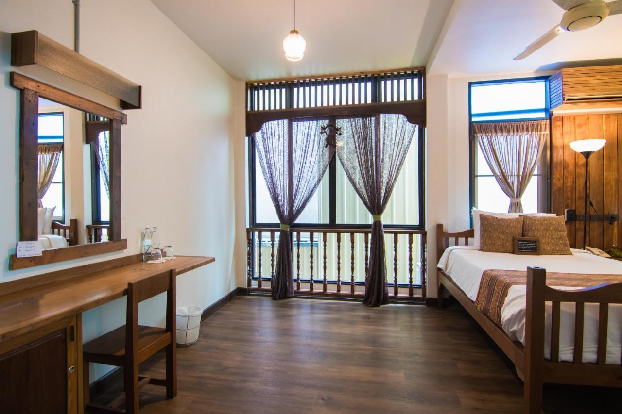 Pak Guest house